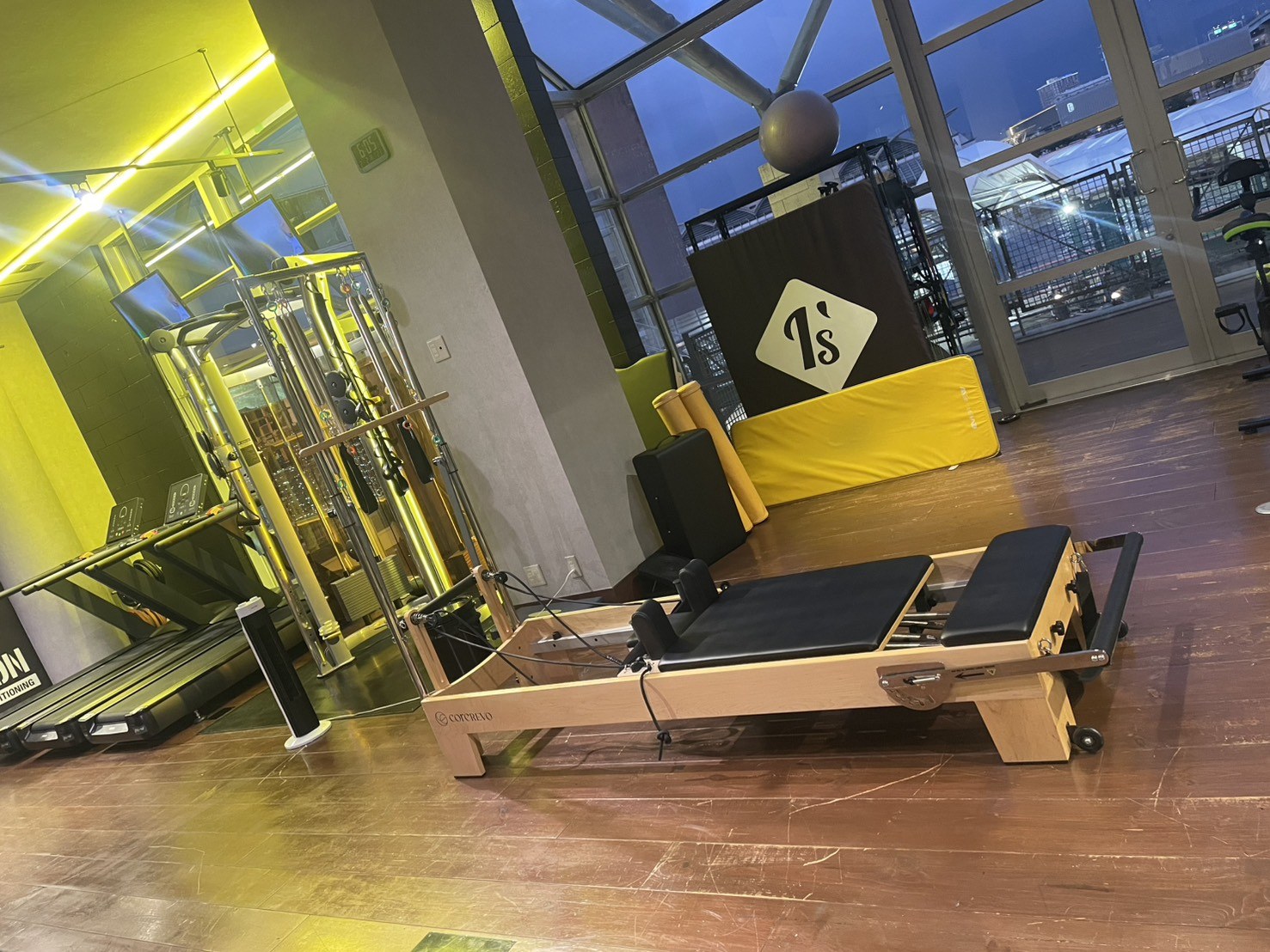 ベイサイド店のトレーニング設備